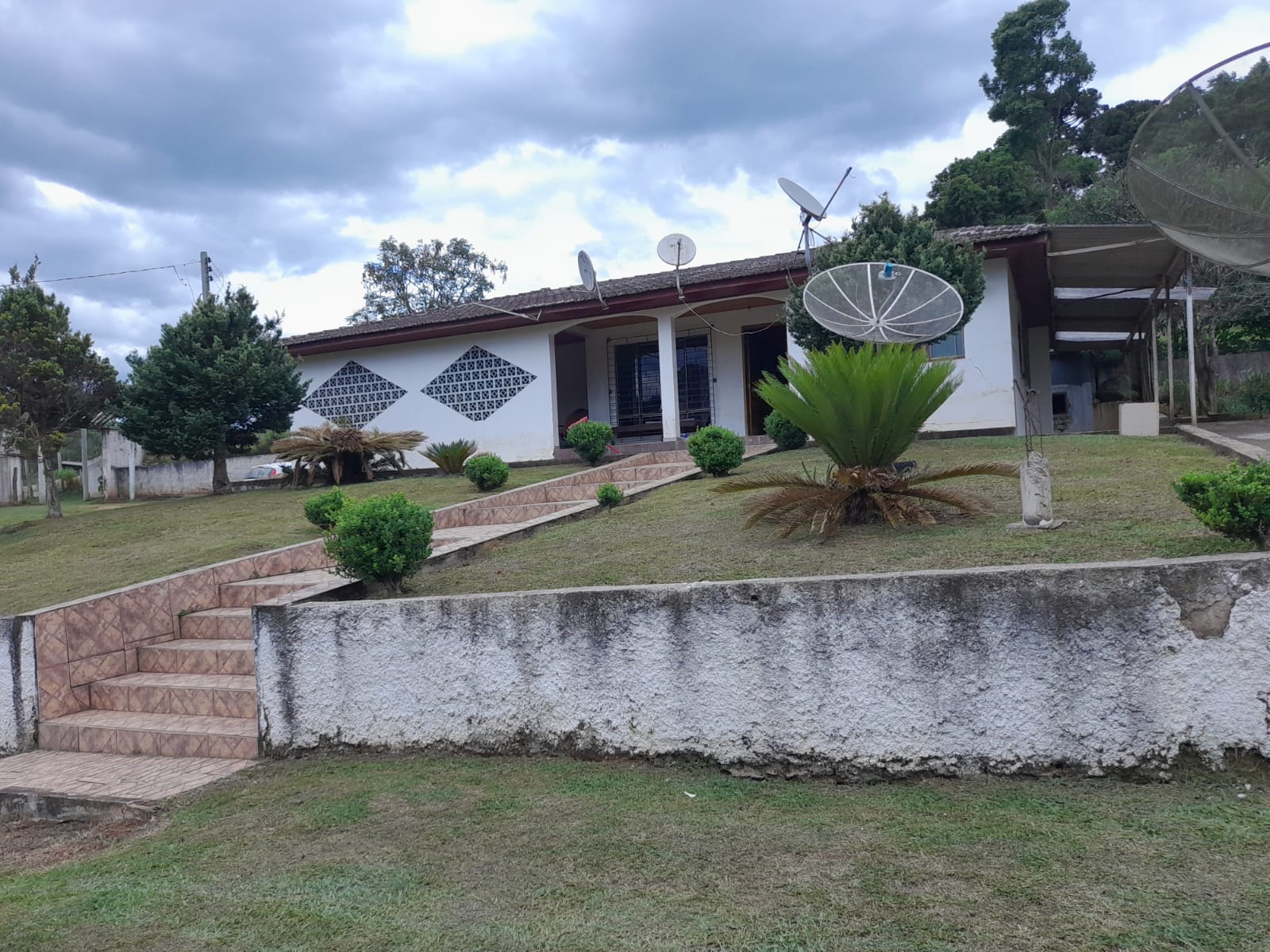 Chácara à venda com 3 quartos, 140m² - Foto 1