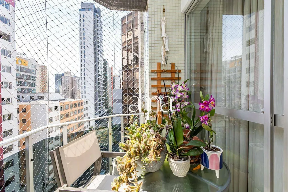 Apartamento, 3 quartos, 156 m² - Foto 1
