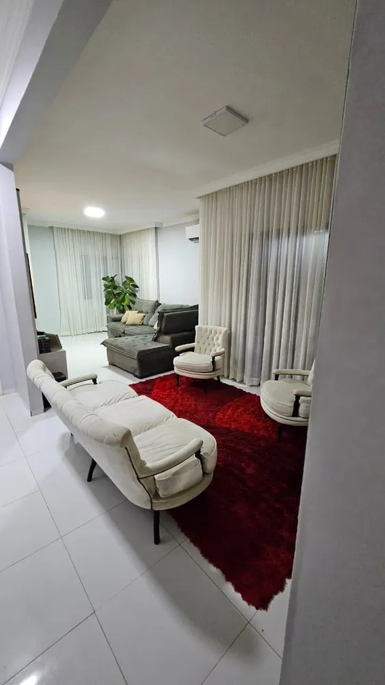 Casa, 3 quartos, 176 m² - Foto 2