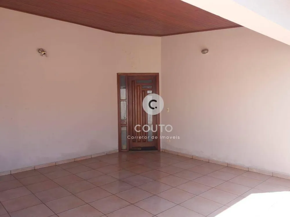 Casa, 4 quartos, 272 m² - Foto 4