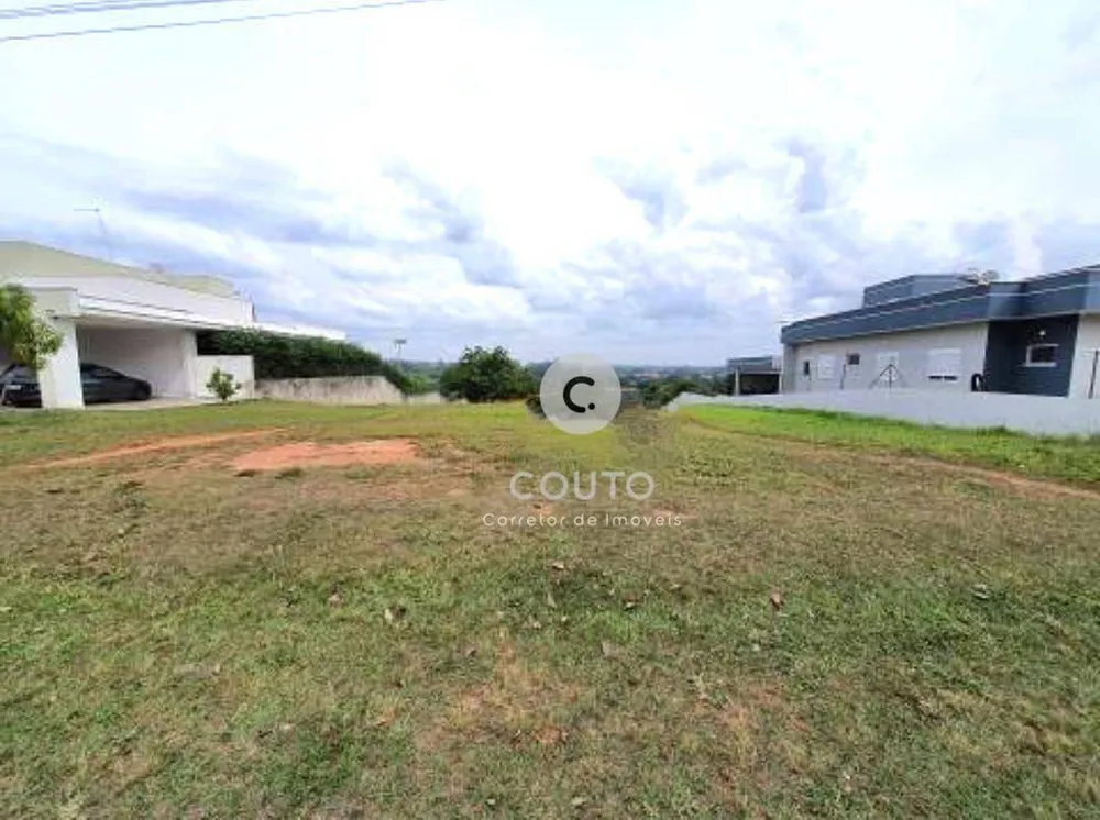 Loteamento e Condomínio, 1300 m² - Foto 1