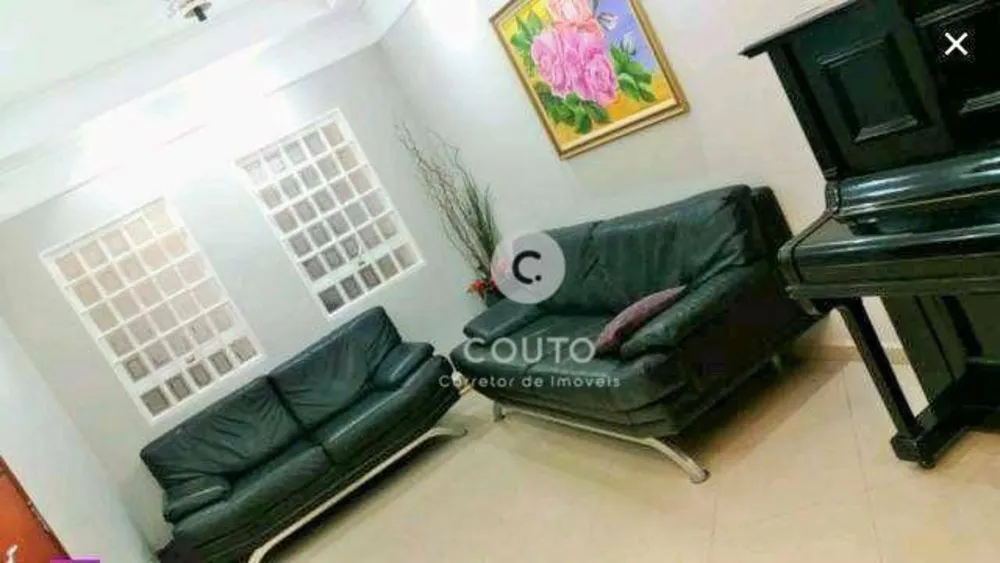 Casa, 3 quartos, 175 m² - Foto 1