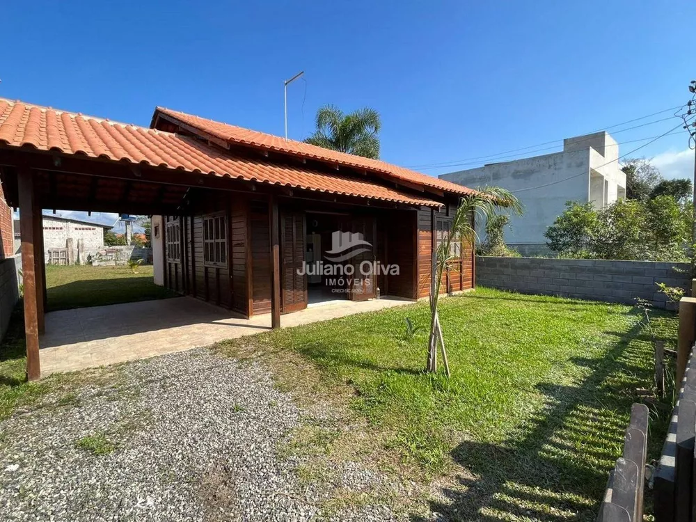 Casa à venda com 3 quartos, 120m² - Foto 4