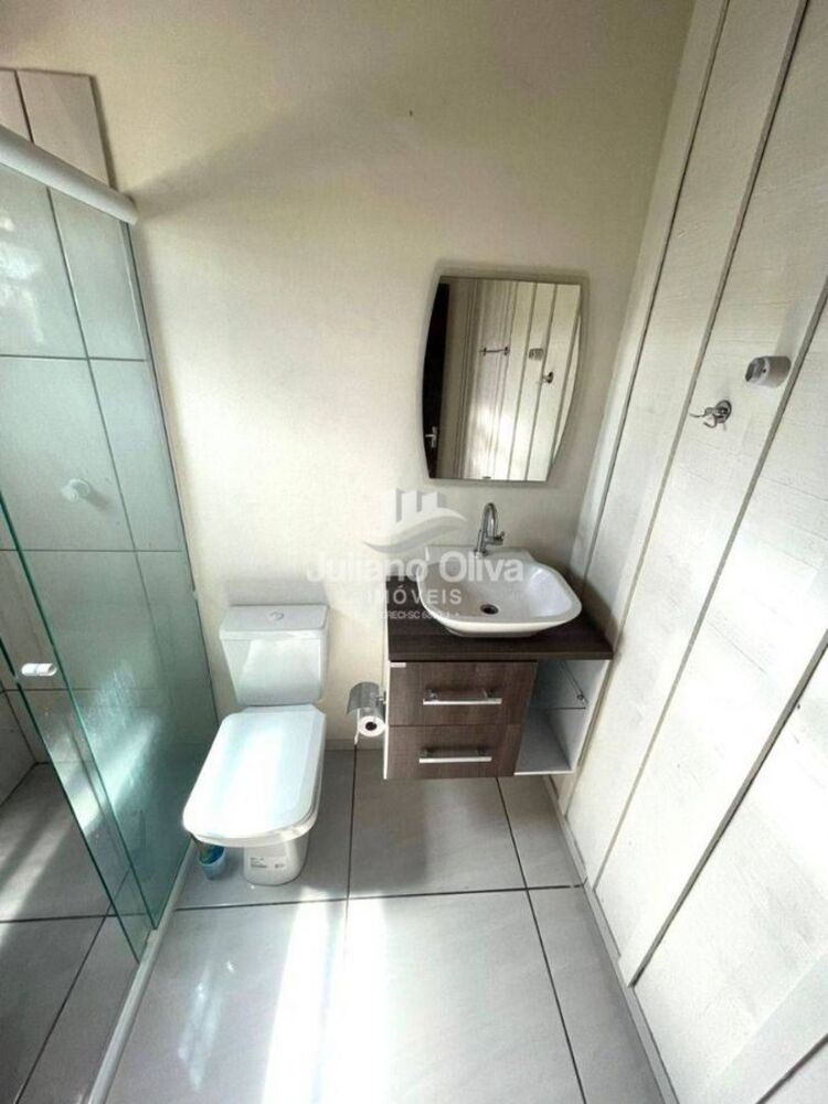 Casa, 3 quartos, 81 m² - Foto 2