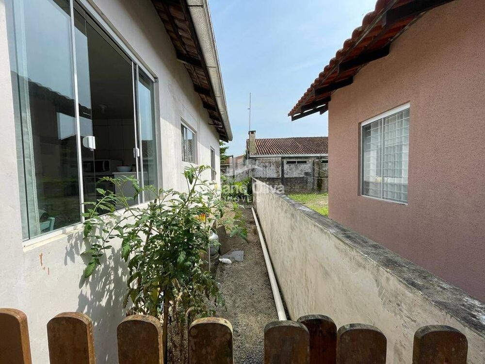 Casa, 3 quartos, 207 m² - Foto 4