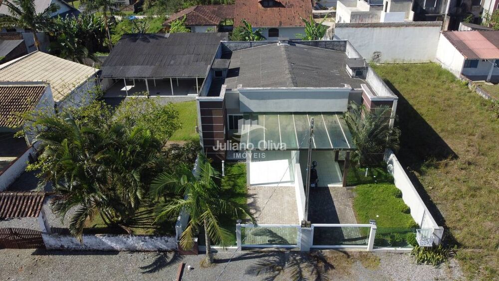 Casa à venda com 2 quartos, 90m² - Foto 27