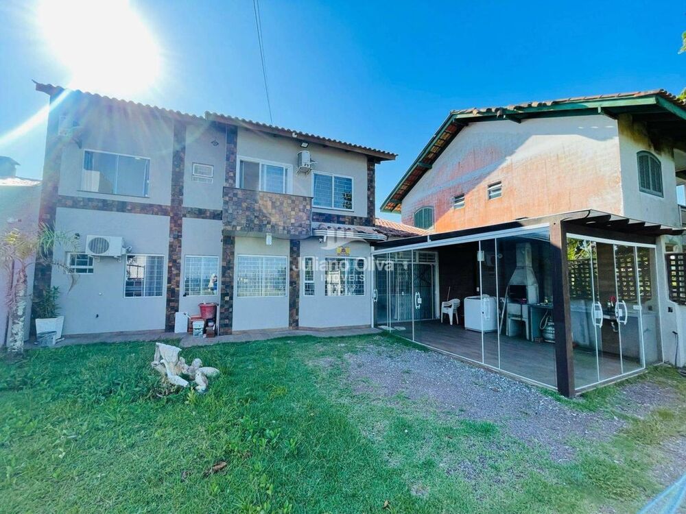 Sobrado à venda com 3 quartos, 79m² - Foto 1