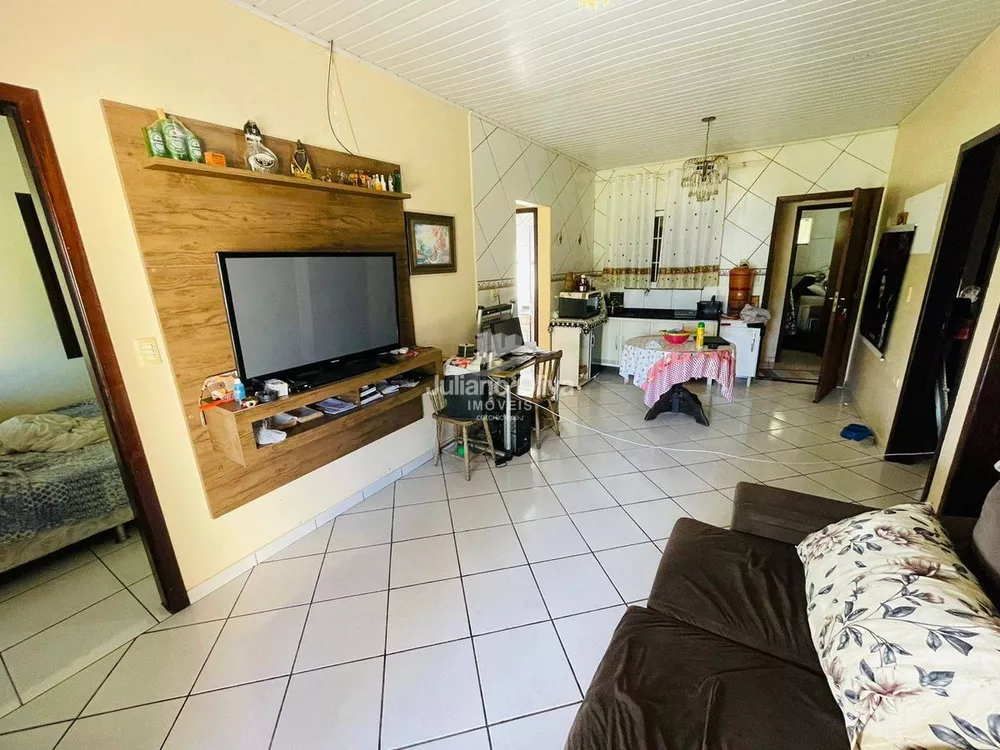 Casa à venda com 5 quartos, 75m² - Foto 6