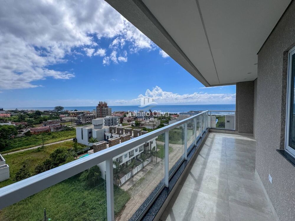 Apartamento à venda com 4 quartos, 212m² - Foto 1