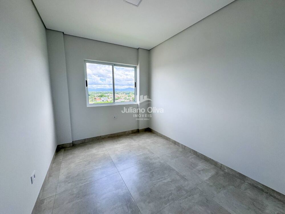 Apartamento à venda com 4 quartos, 212m² - Foto 7