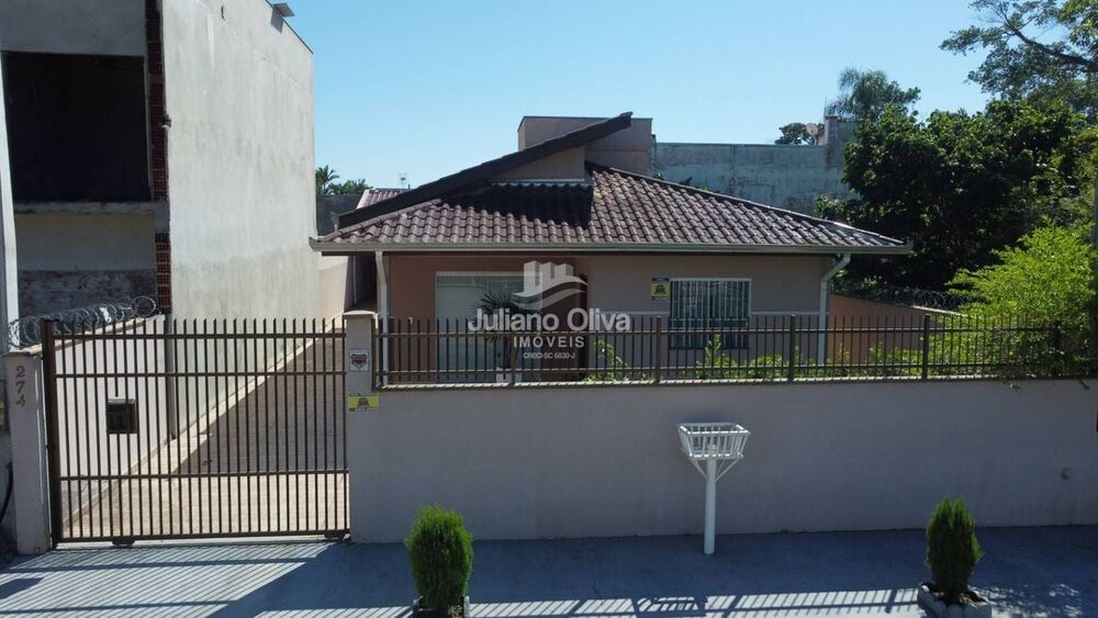 Casa, 3 quartos, 168 m² - Foto 1