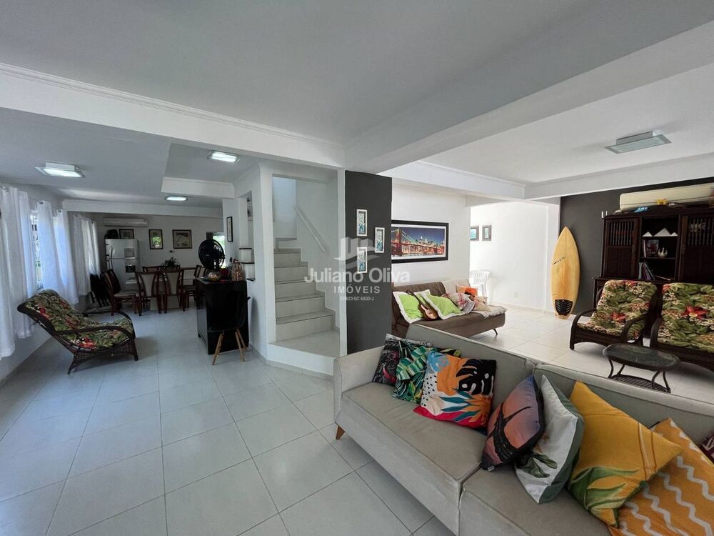 Sobrado, 4 quartos, 257 m² - Foto 4