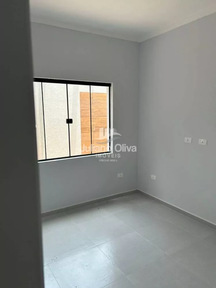 Casa à venda com 3 quartos, 113m² - Foto 4