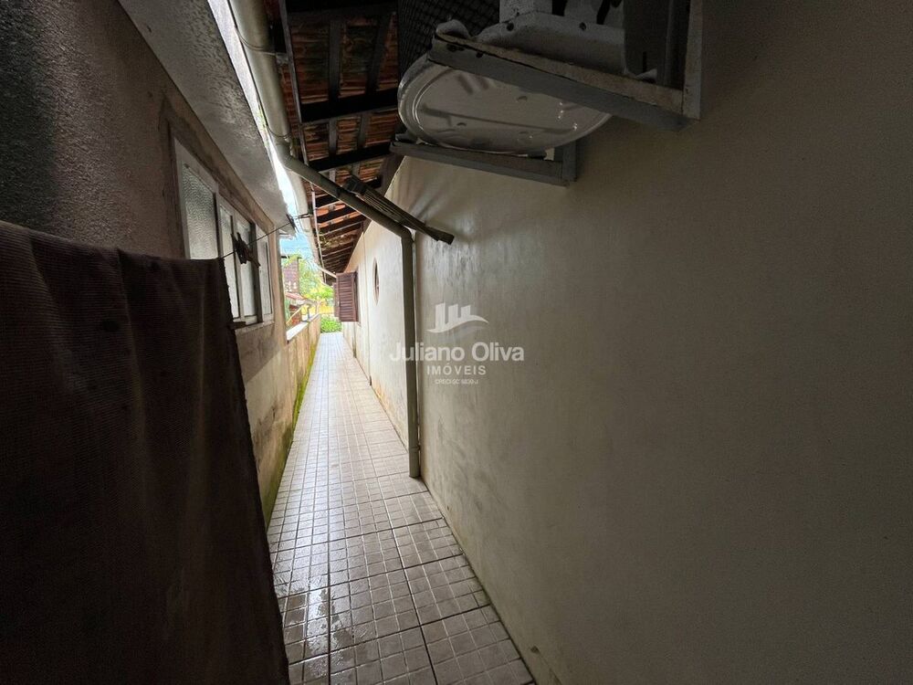 Casa à venda com 3 quartos, 184m² - Foto 25