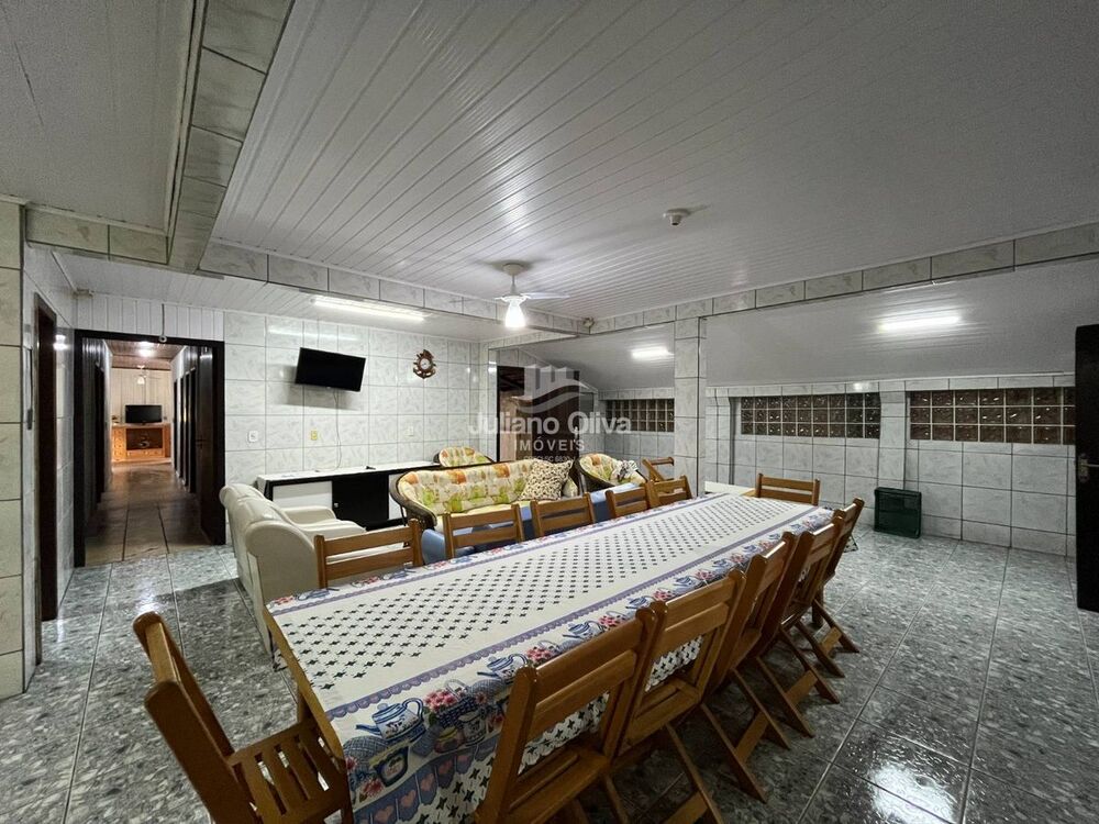 Casa à venda com 3 quartos, 184m² - Foto 14