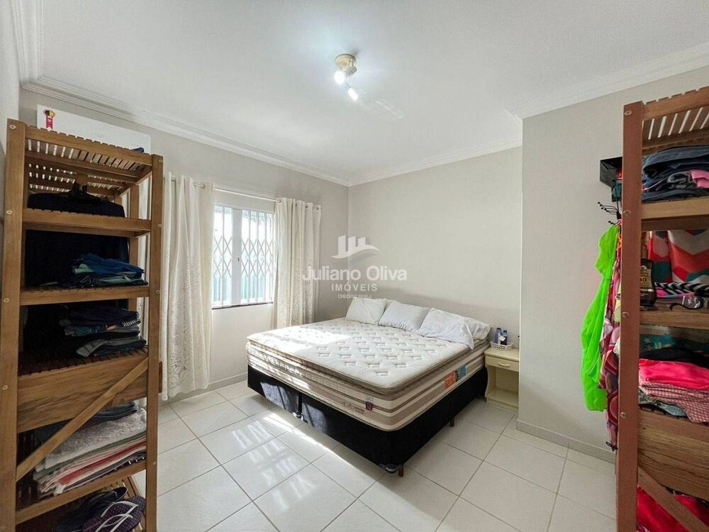 Casa, 6 quartos, 280 m² - Foto 21