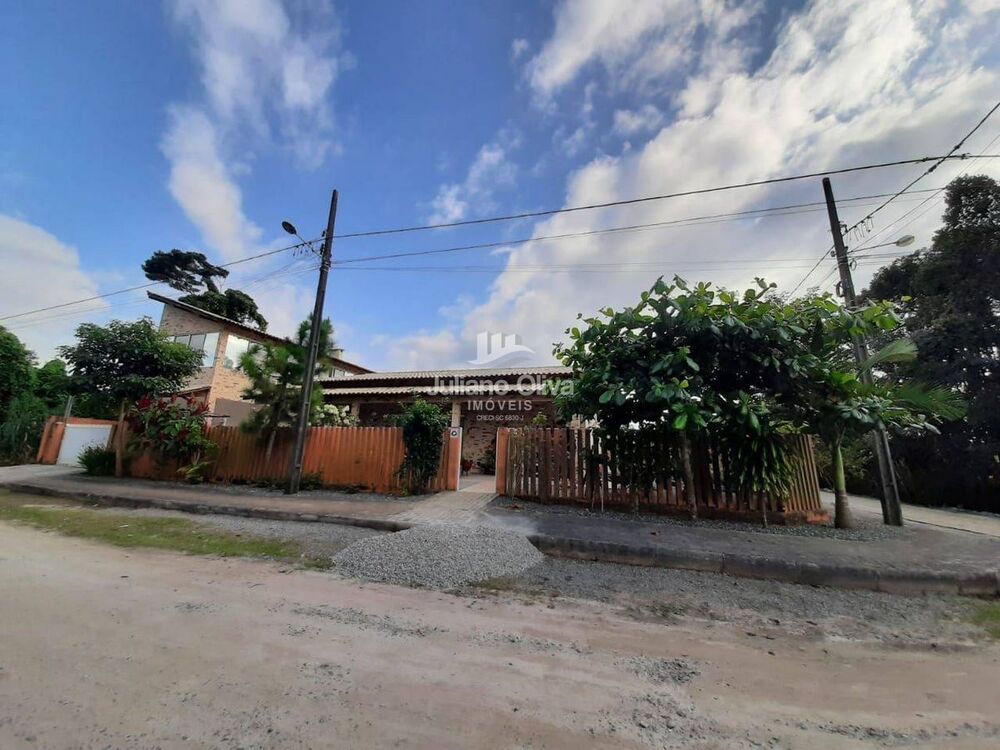 Casa, 4 quartos, 239 m² - Foto 3