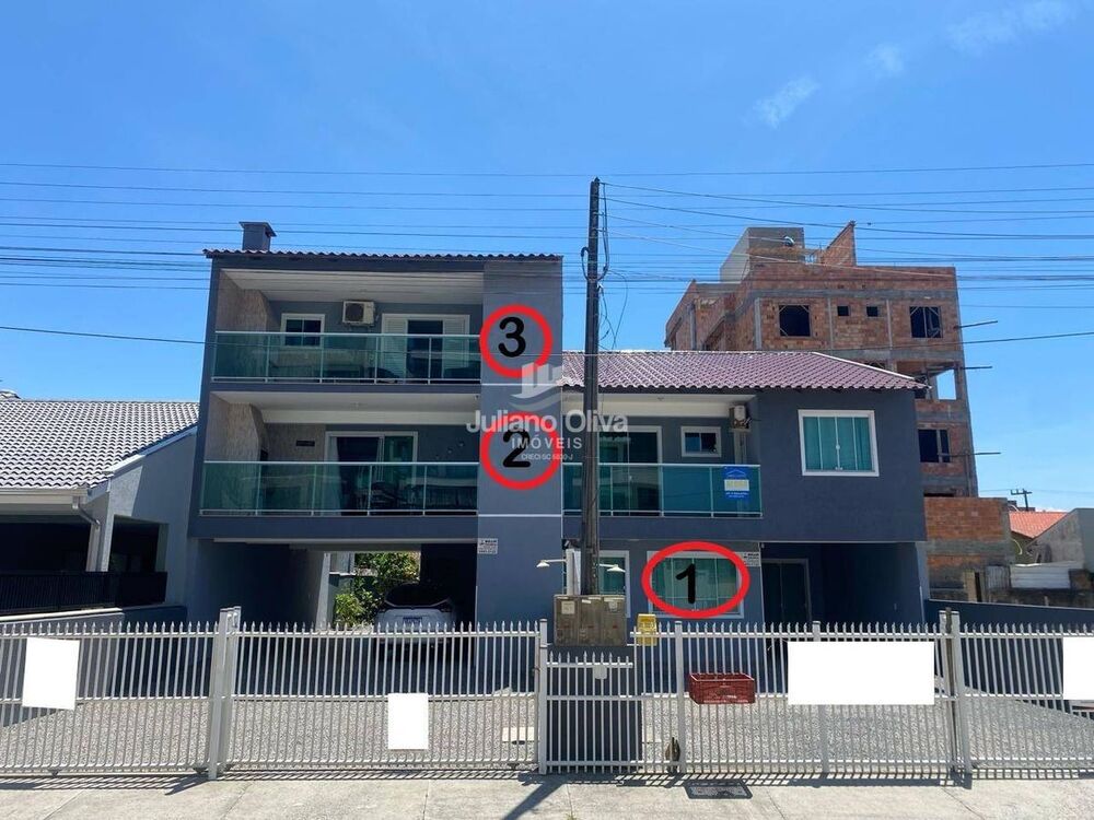 Sobrado, 8 quartos, 405 m² - Foto 1