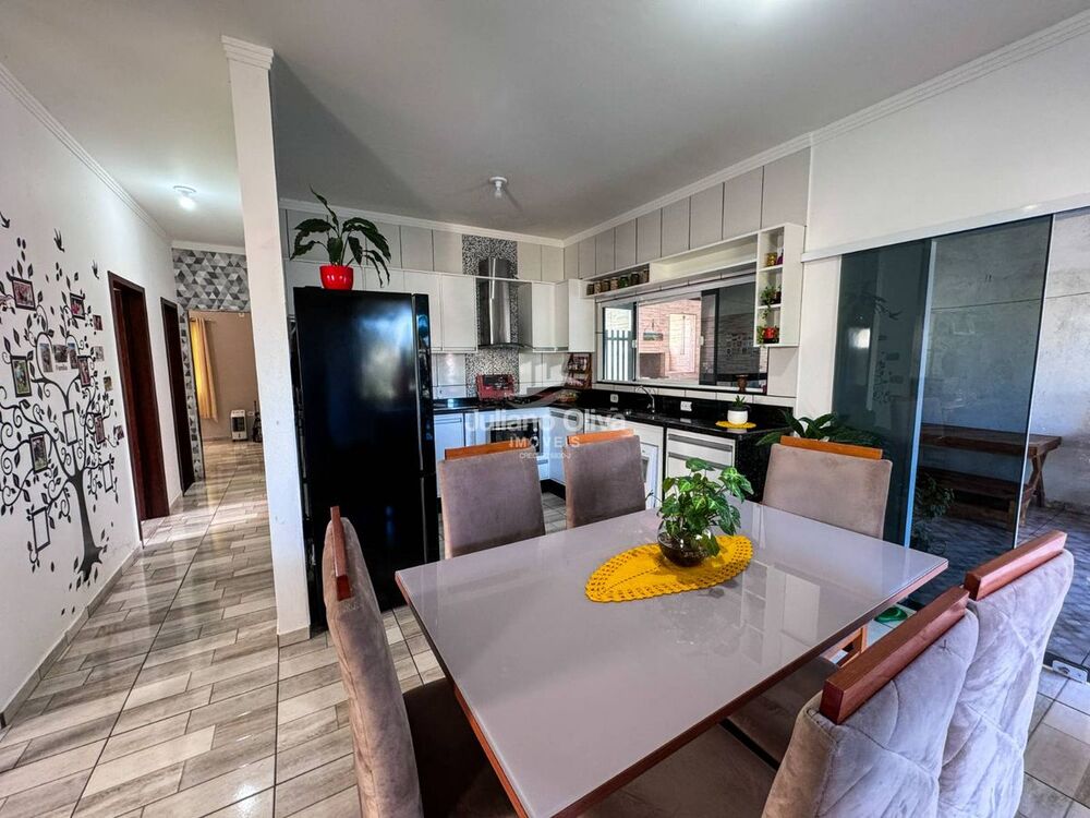 Casa à venda com 3 quartos, 114m² - Foto 7