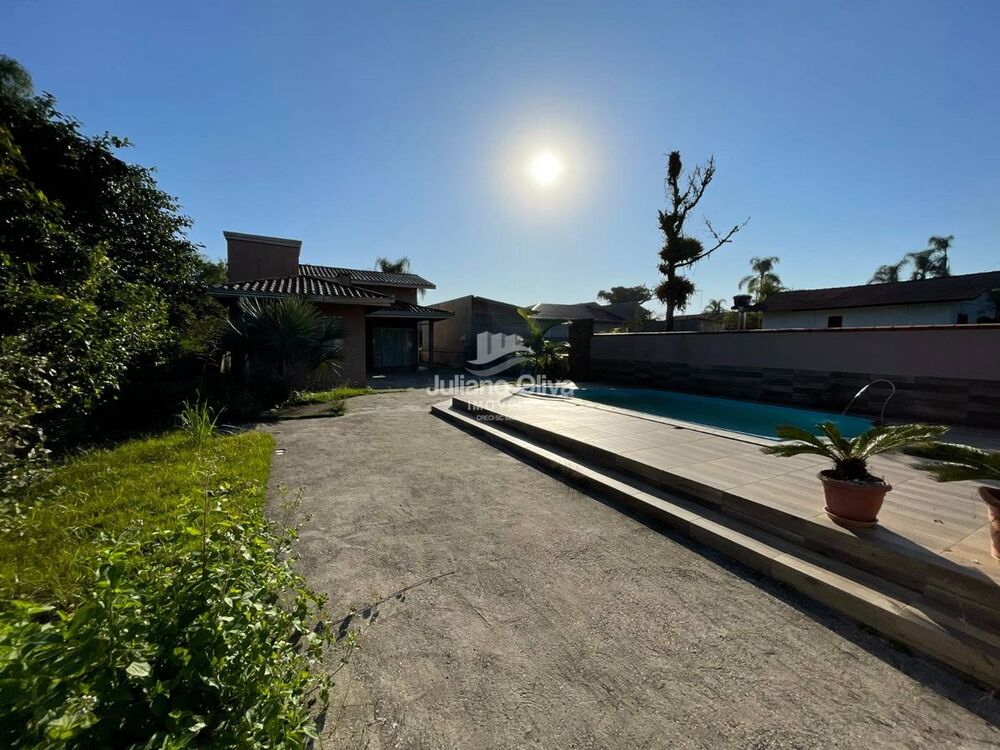 Casa à venda com 3 quartos, 120m² - Foto 3