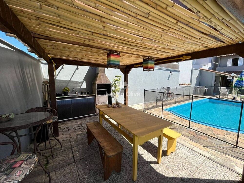 Sobrado, 5 quartos, 214 m² - Foto 4