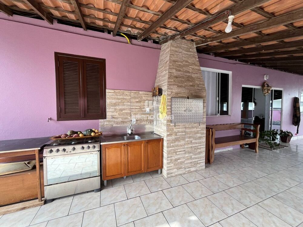 Casa, 4 quartos, 119 m² - Foto 1