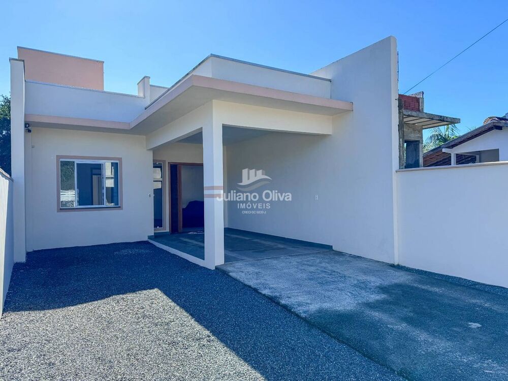 Casa à venda com 2 quartos, 77m² - Foto 3