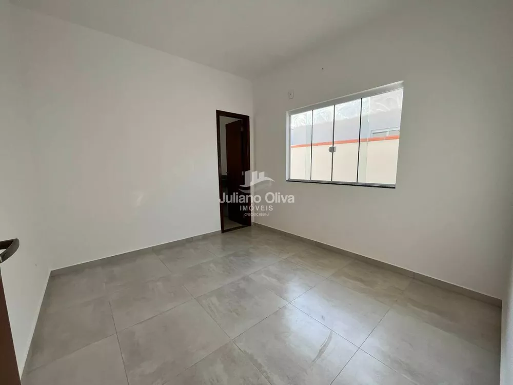 Casa à venda com 3 quartos, 94m² - Foto 8