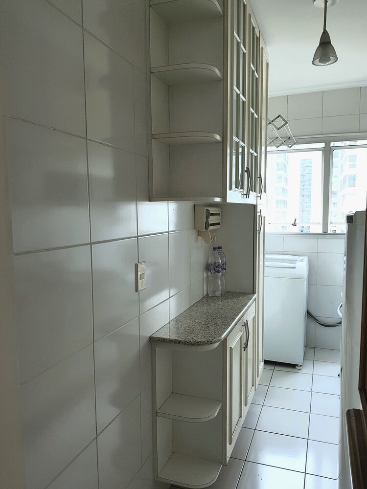 Apartamento à venda e aluguel com 1 quarto, 42m² - Foto 4