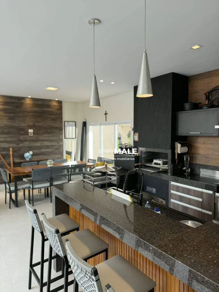 Sobrado, 5 quartos, 430 m² - Foto 1