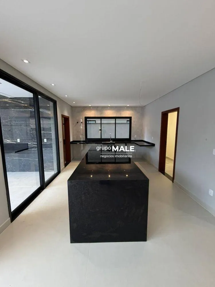 Sobrado, 4 quartos, 412 m² - Foto 4