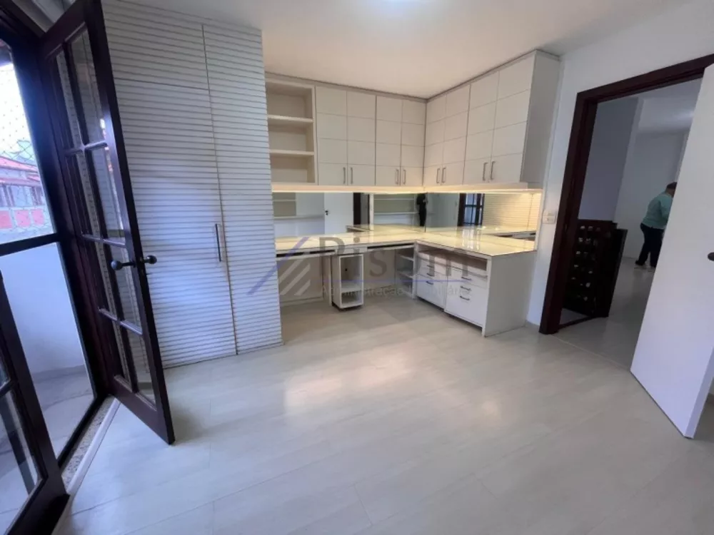 Casa, 3 quartos, 263 m² - Foto 20