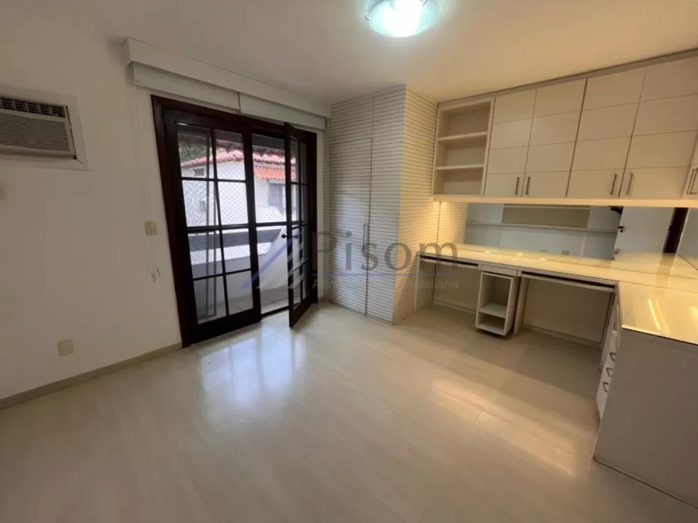 Casa, 3 quartos, 263 m² - Foto 22