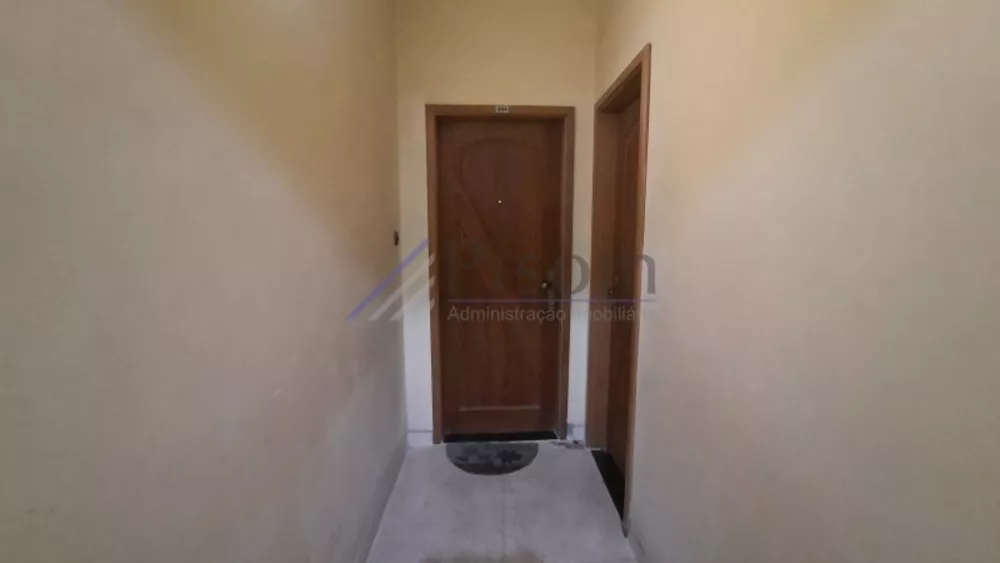 Apartamento à venda com 3 quartos, 110m² - Foto 2