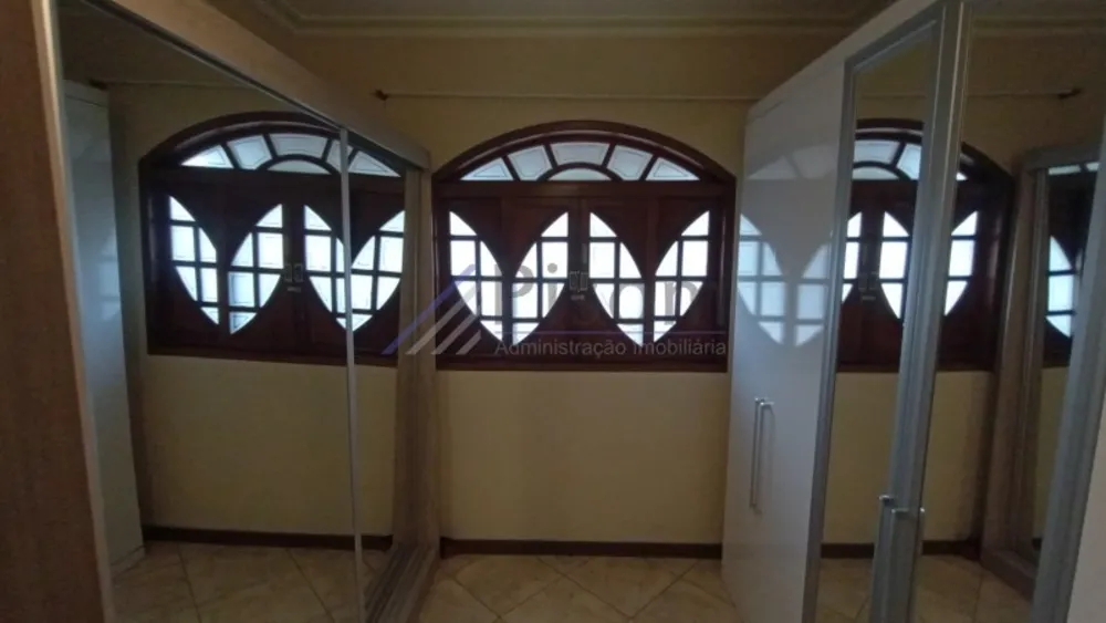 Casa, 3 quartos, 209 m² - Foto 20