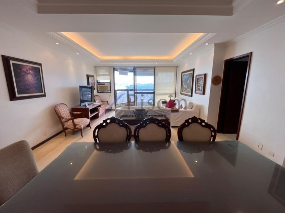 Apartamento para alugar com 3 quartos, 145m² - Foto 3