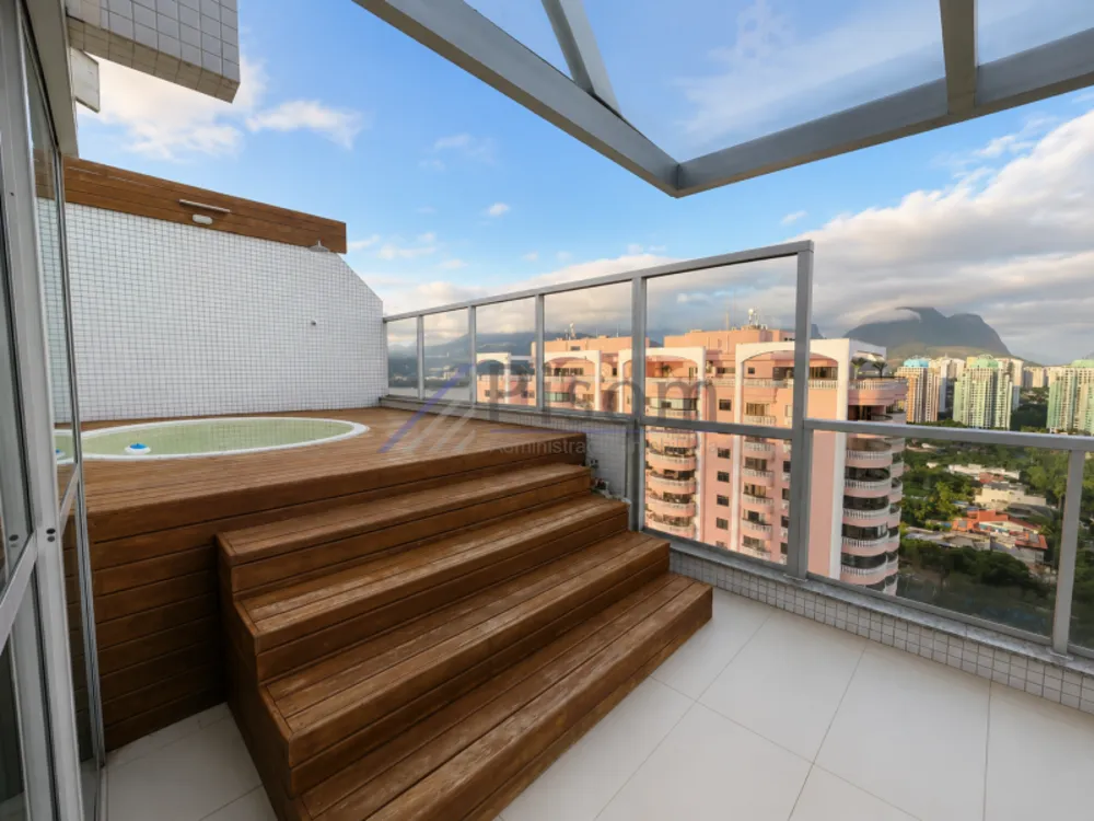 Cobertura, 3 quartos, 191 m² - Foto 2