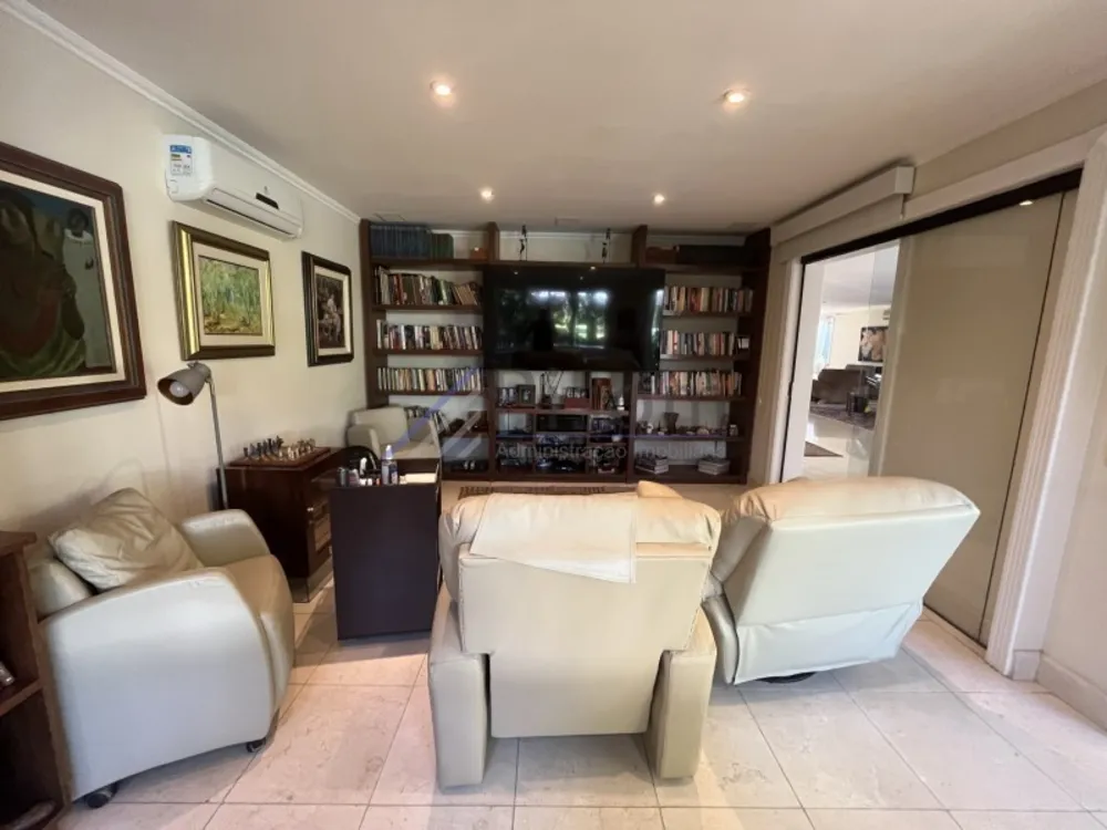 Casa, 4 quartos, 1525 m² - Foto 54