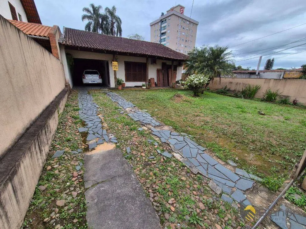 Casa, 4 quartos, 250 m² - Foto 11