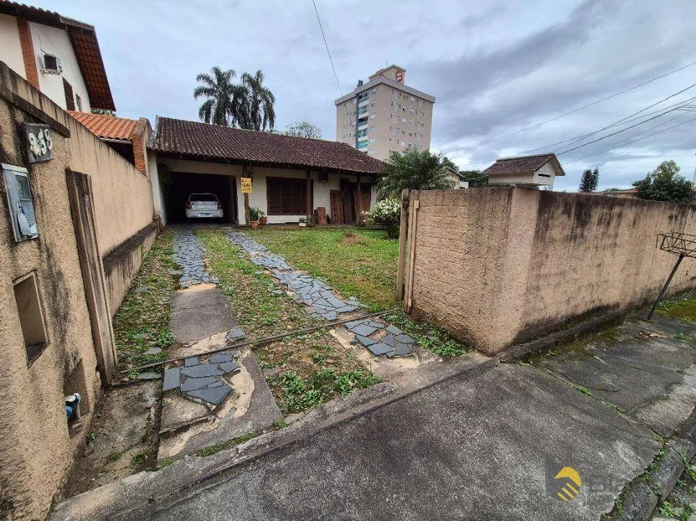Casa, 4 quartos, 250 m² - Foto 14