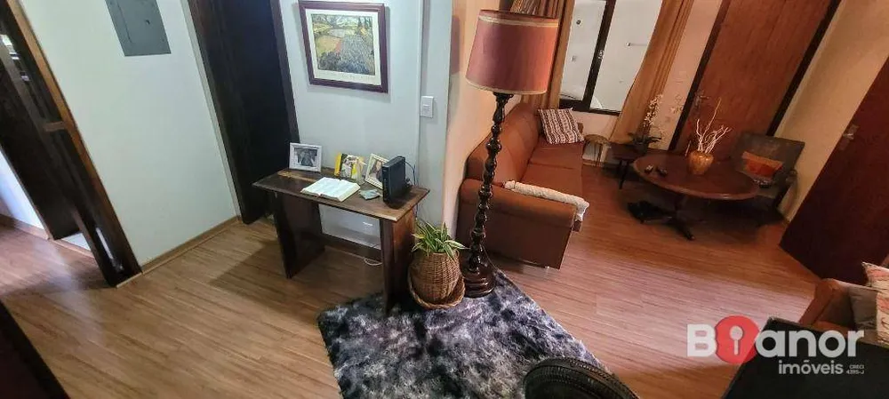 Casa, 4 quartos, 250 m² - Foto 13