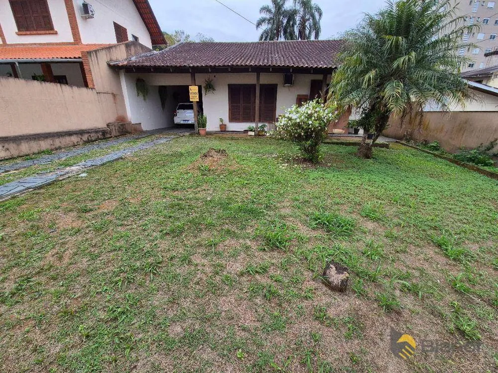 Casa, 4 quartos, 250 m² - Foto 7