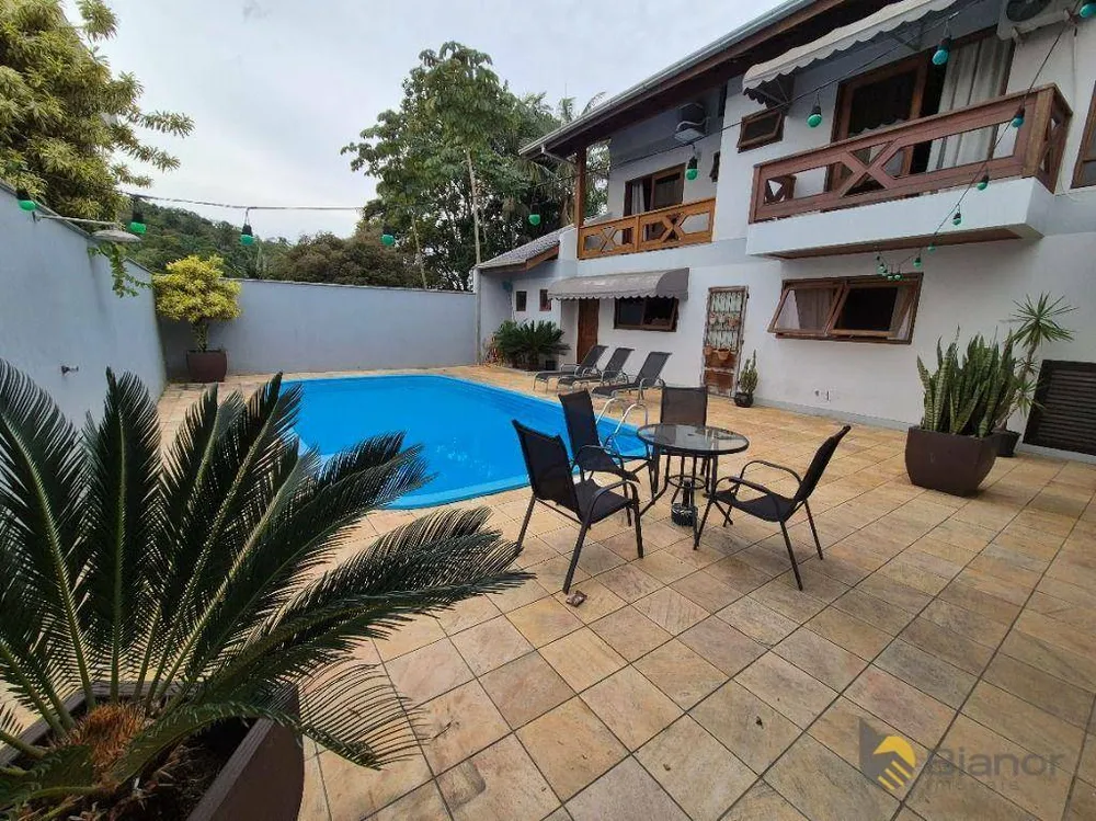 Casa, 3 quartos, 420 m² - Foto 8