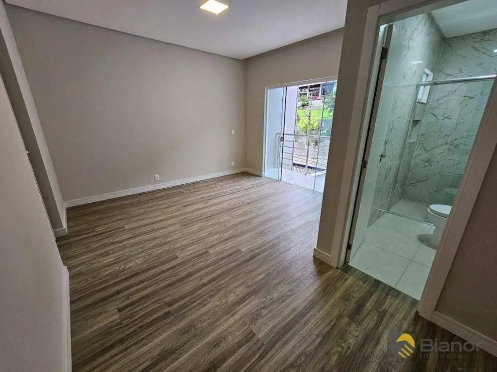 Casa, 3 quartos, 152 m² - Foto 9