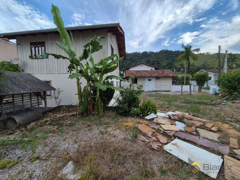 Casa, 6 quartos, 200 m² - Foto 2