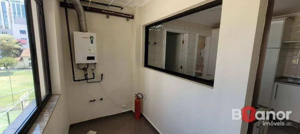 Apartamento, 4 quartos, 321 m² - Foto 2
