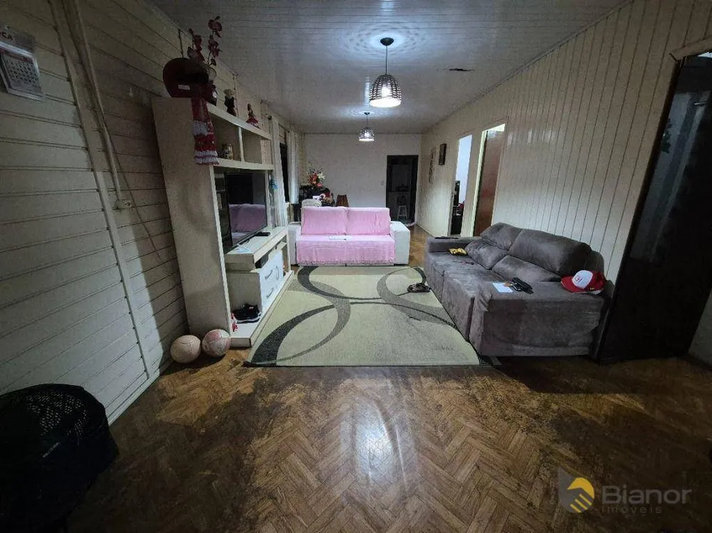 Casa, 3 quartos, 300 m² - Foto 2