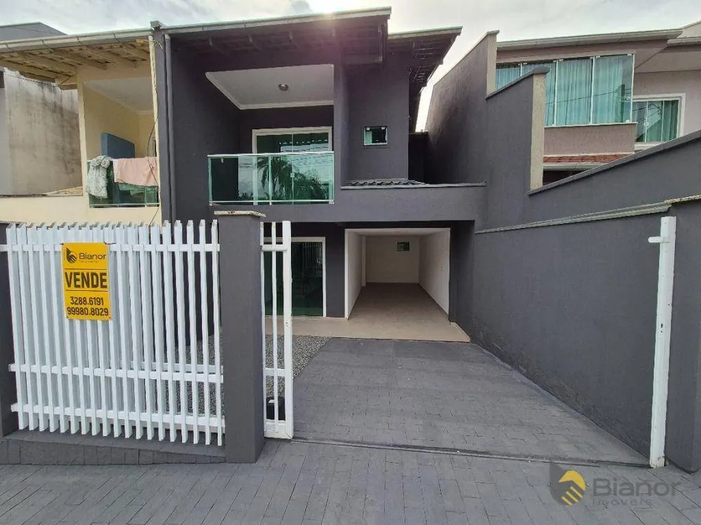 Casa, 3 quartos, 180 m² - Foto 1