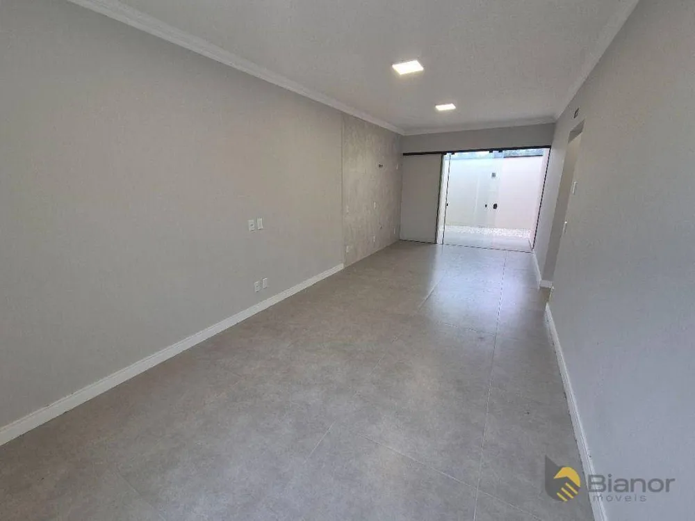 Casa, 2 quartos, 75 m² - Foto 1