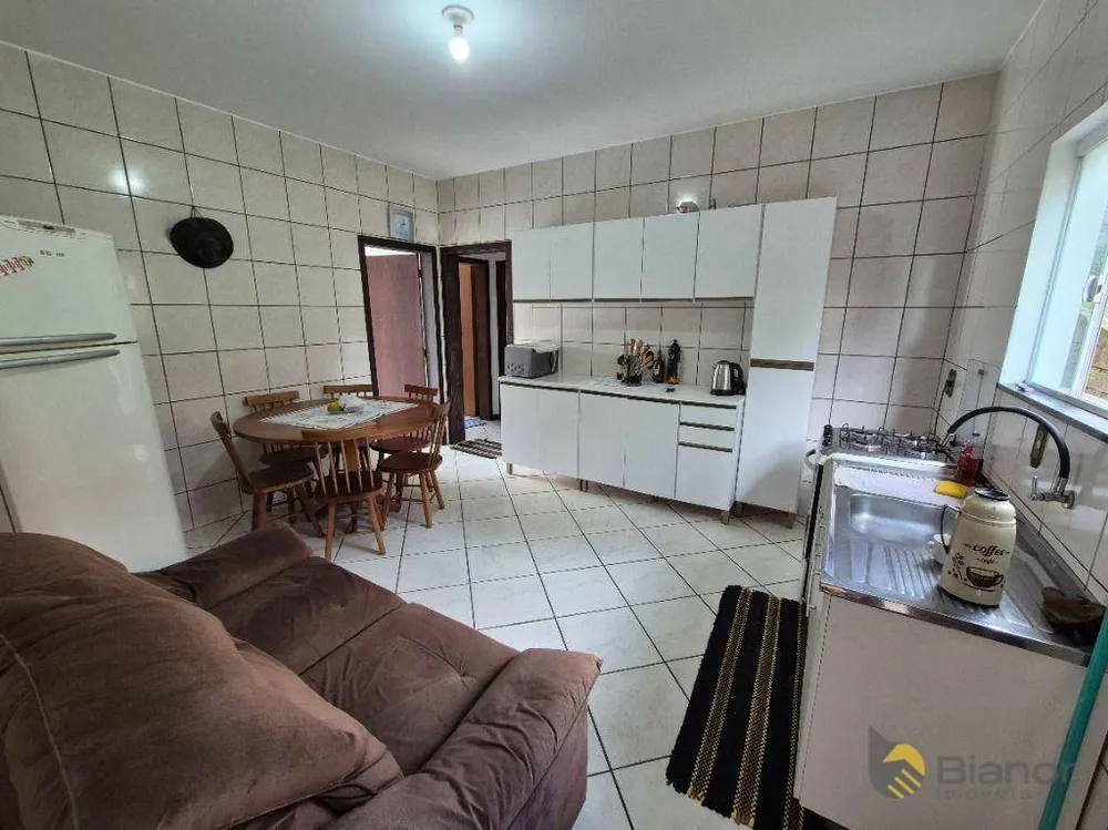 Casa, 5 quartos, 183 m² - Foto 3